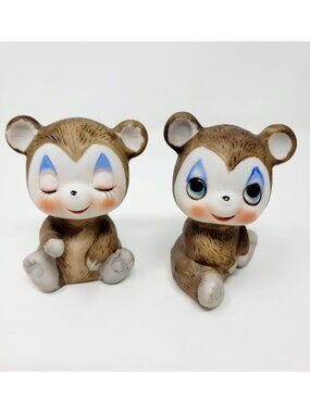 Vintage Ceramic Bear Salt & Pepper Shakers Set